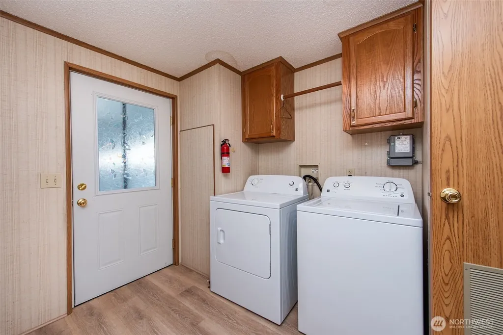 628 N 7th Avenue Sequim WA 98382