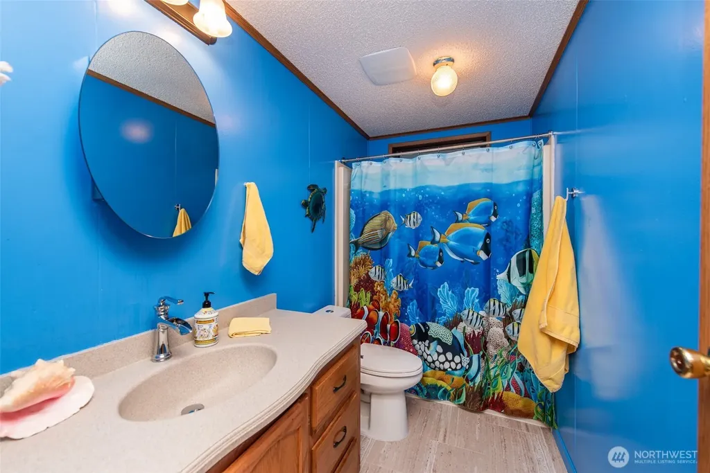 628 N 7th Avenue Sequim WA 98382