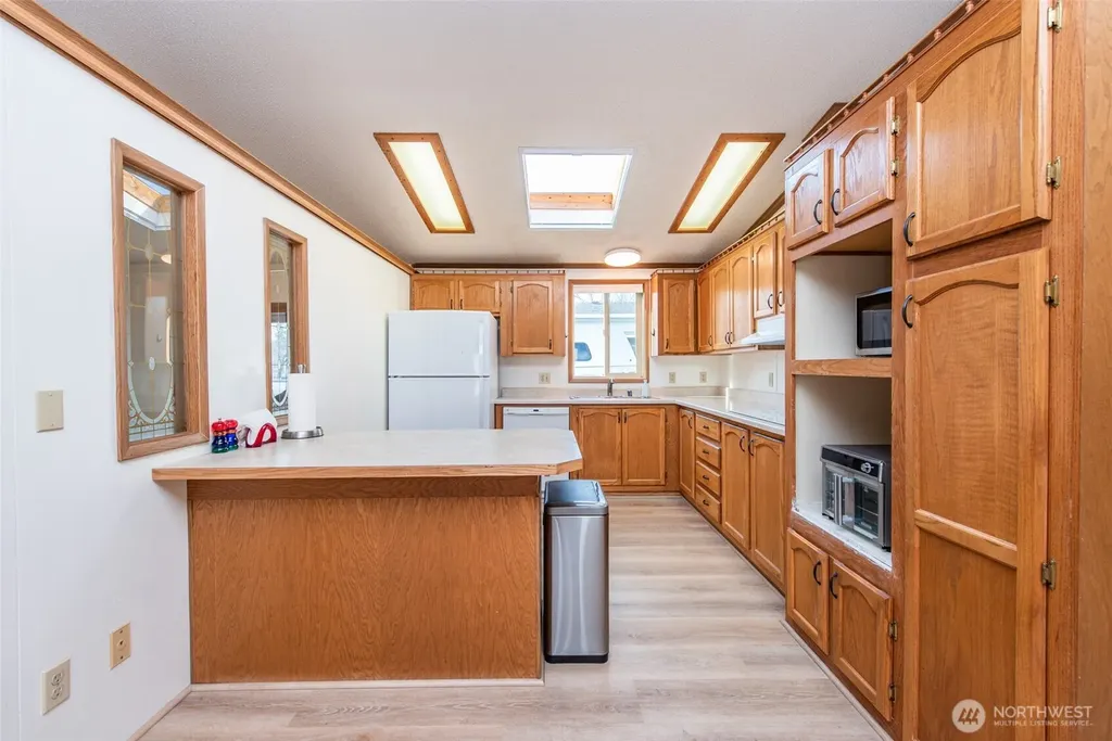 628 N 7th Avenue Sequim WA 98382