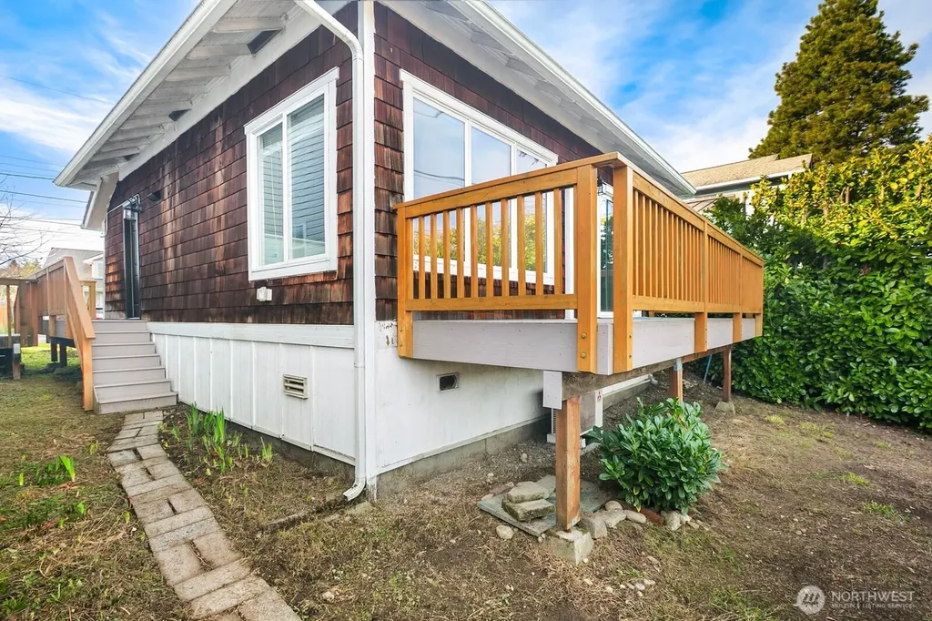 4205 34th Avenue S Seattle WA 98118