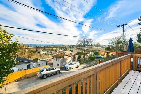 4205 34th Avenue S Seattle WA 98118