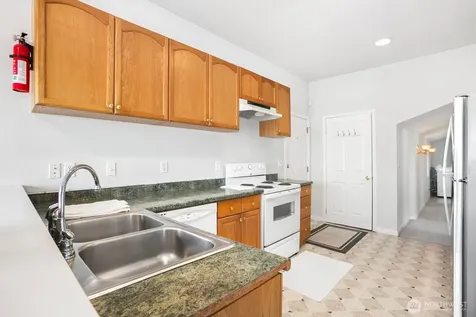 4205 34th Avenue S Seattle WA 98118