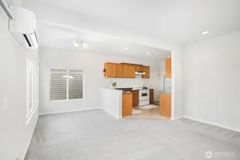 4205 34th Avenue S Seattle WA 98118