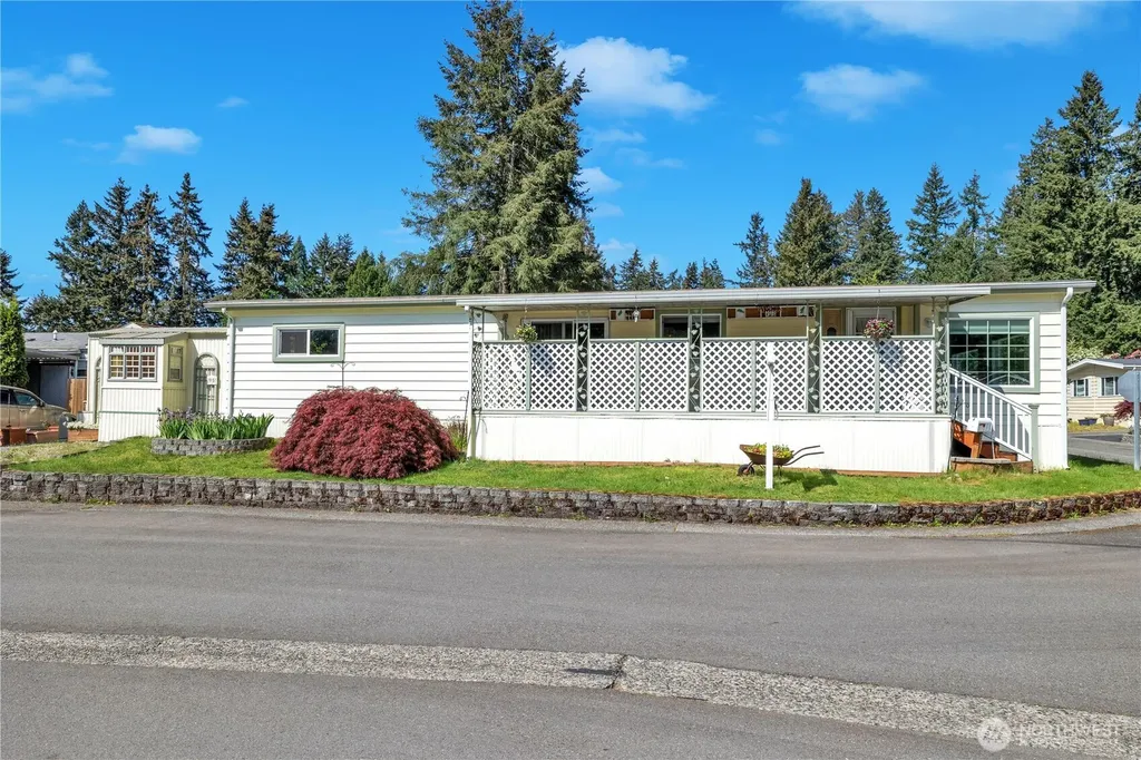 18425 NE 95th Street Redmond WA 98052