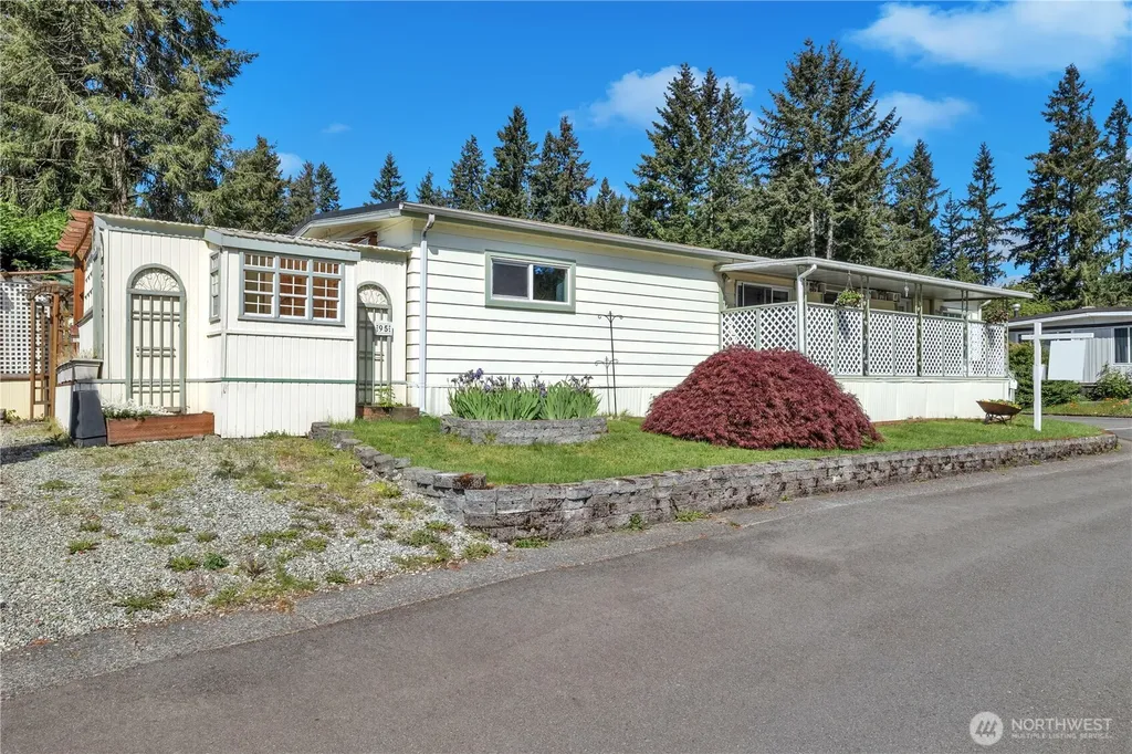 18425 NE 95th Street Redmond WA 98052