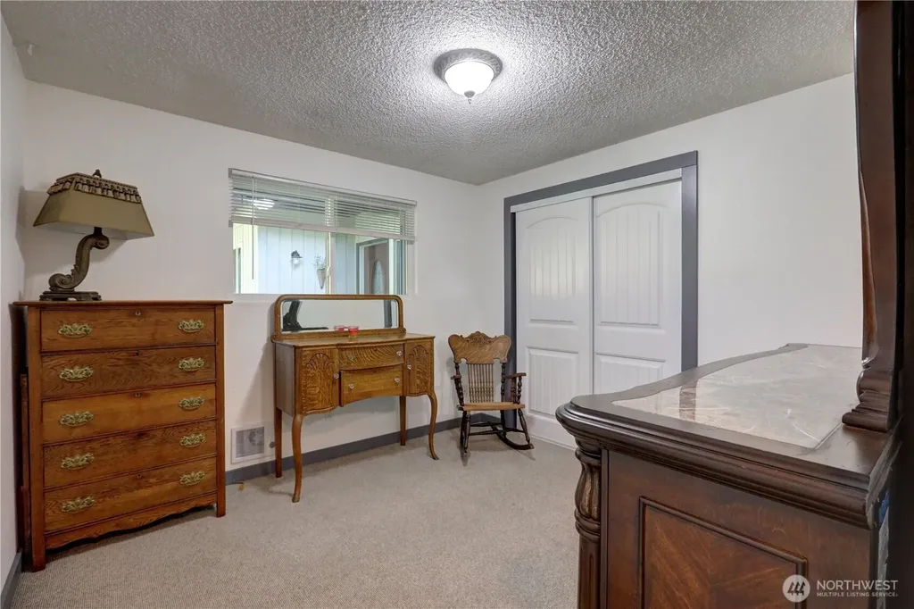 27405 304 Avenue SE Ravensdale WA 98051