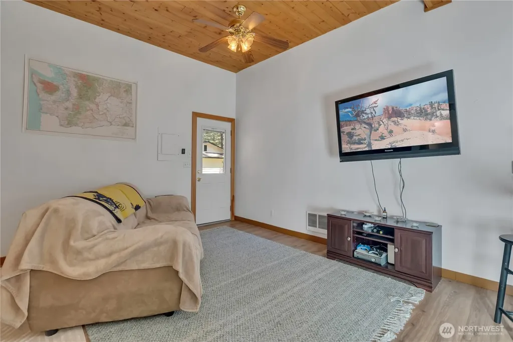 27405 304 Avenue SE Ravensdale WA 98051