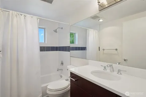 701 Galer Street Seattle WA 98109