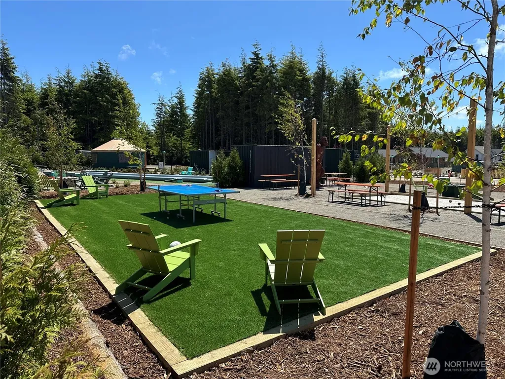 24 Switchback Lane Pacific Beach WA 98571