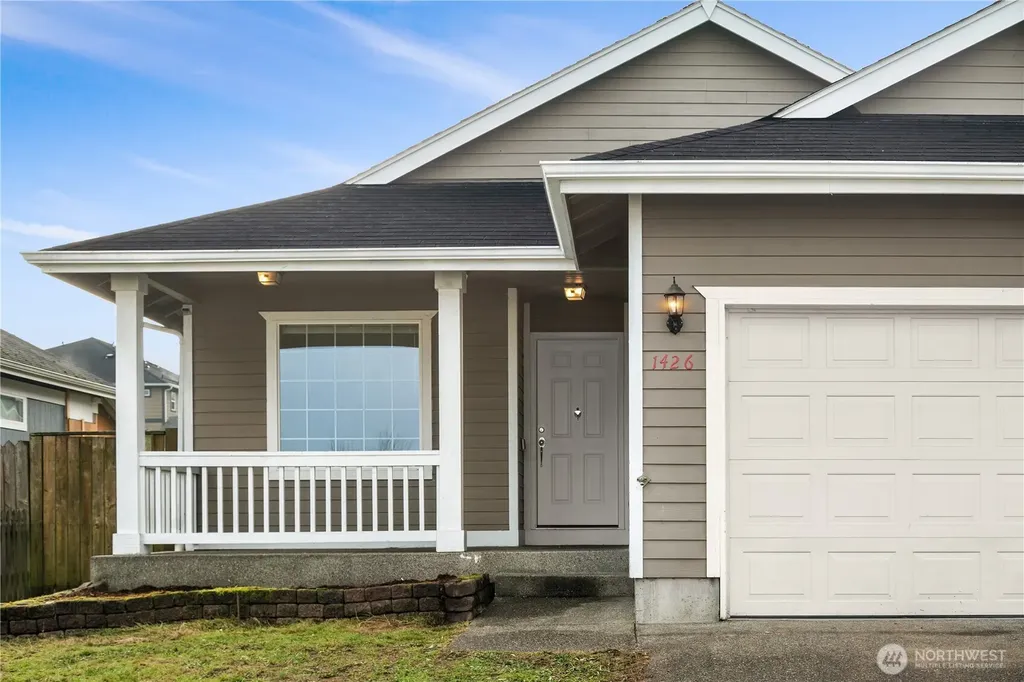 1426 E 46th Street Tacoma WA 98404