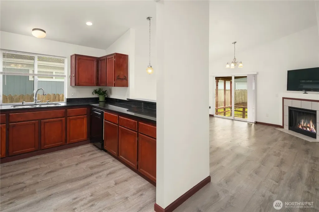 1426 E 46th Street Tacoma WA 98404