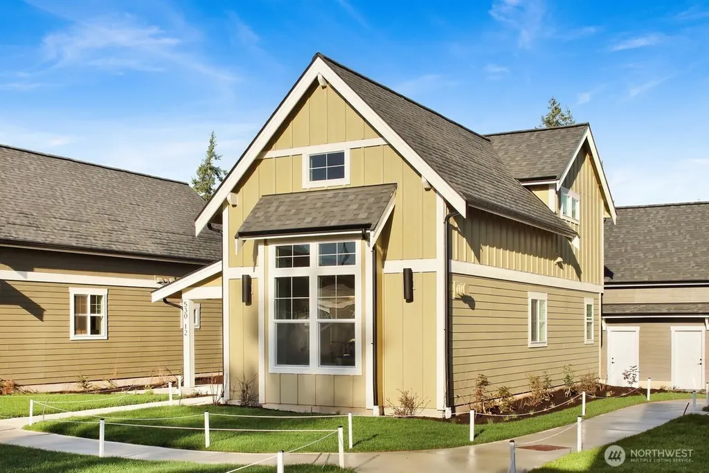 530 E Sunset Drive Bellingham WA 98225