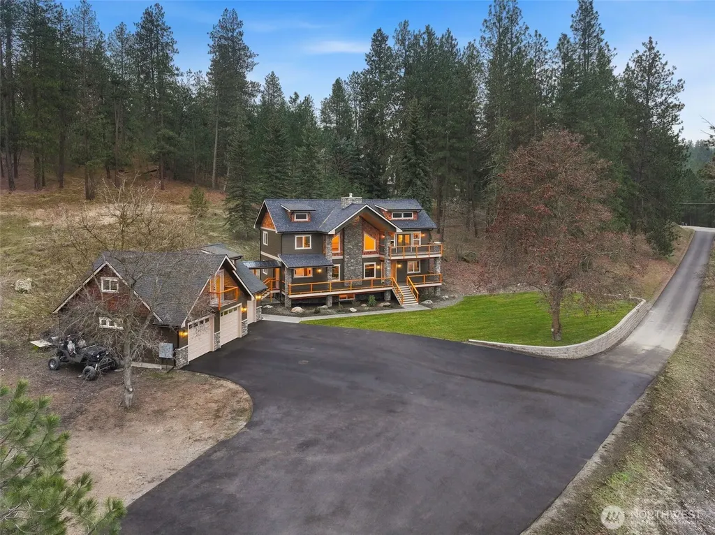 13827 E 46th Avenue Spokane WA 99206