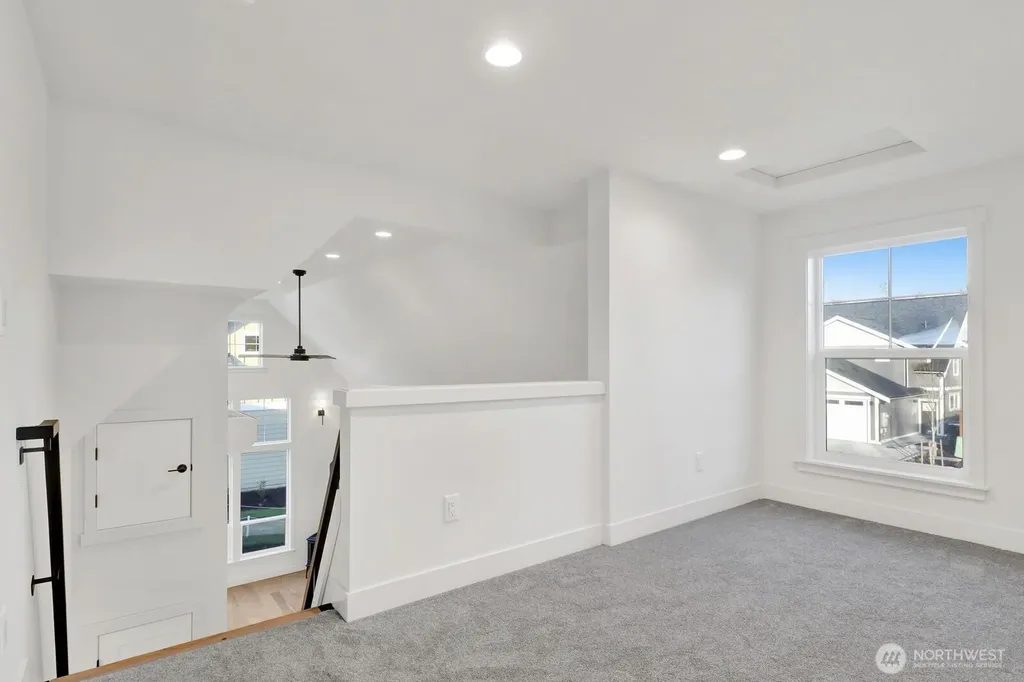 530 E Sunset Drive Bellingham WA 98225
