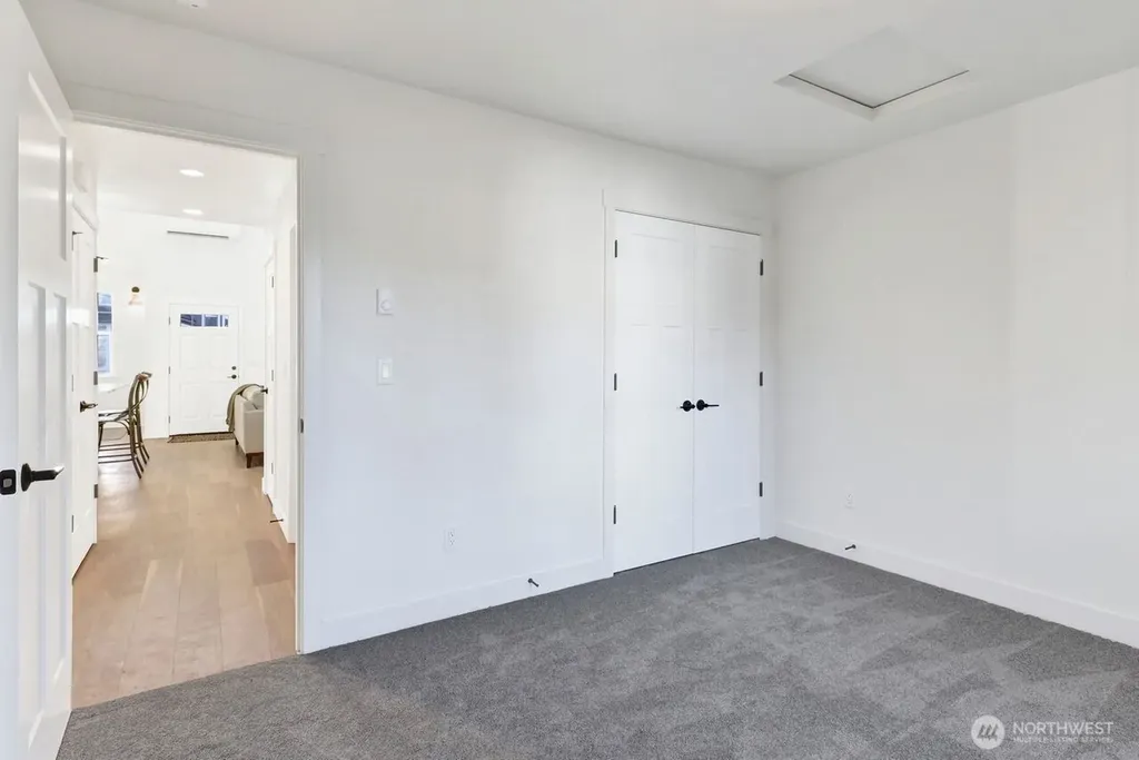 530 E Sunset Drive Bellingham WA 98225