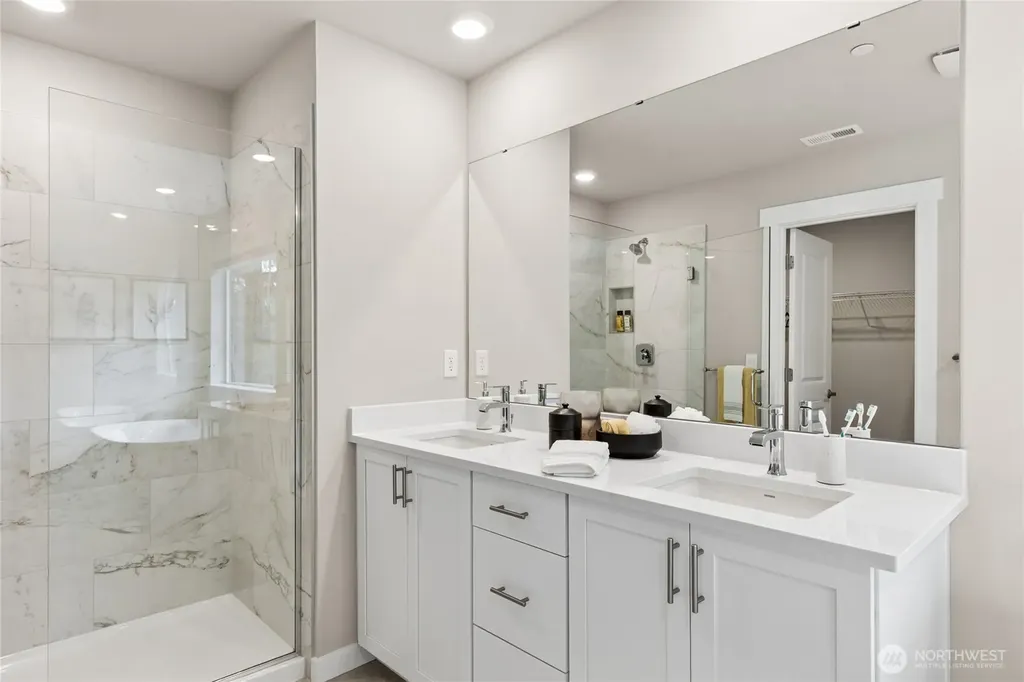 10520 135th Place NE Kirkland WA 98033
