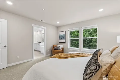 10520 135th Place NE Kirkland WA 98033