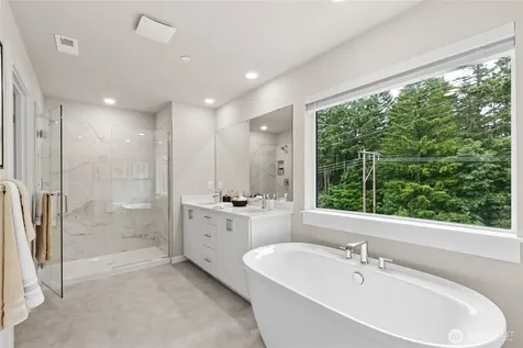 10520 135th Place NE Kirkland WA 98033