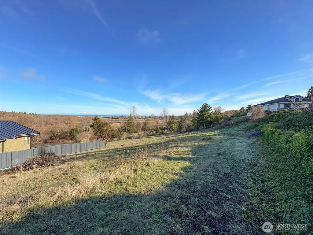 293 Moonlight Drive Sequim WA 98382