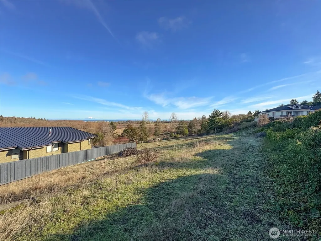 293 Moonlight Drive Sequim WA 98382