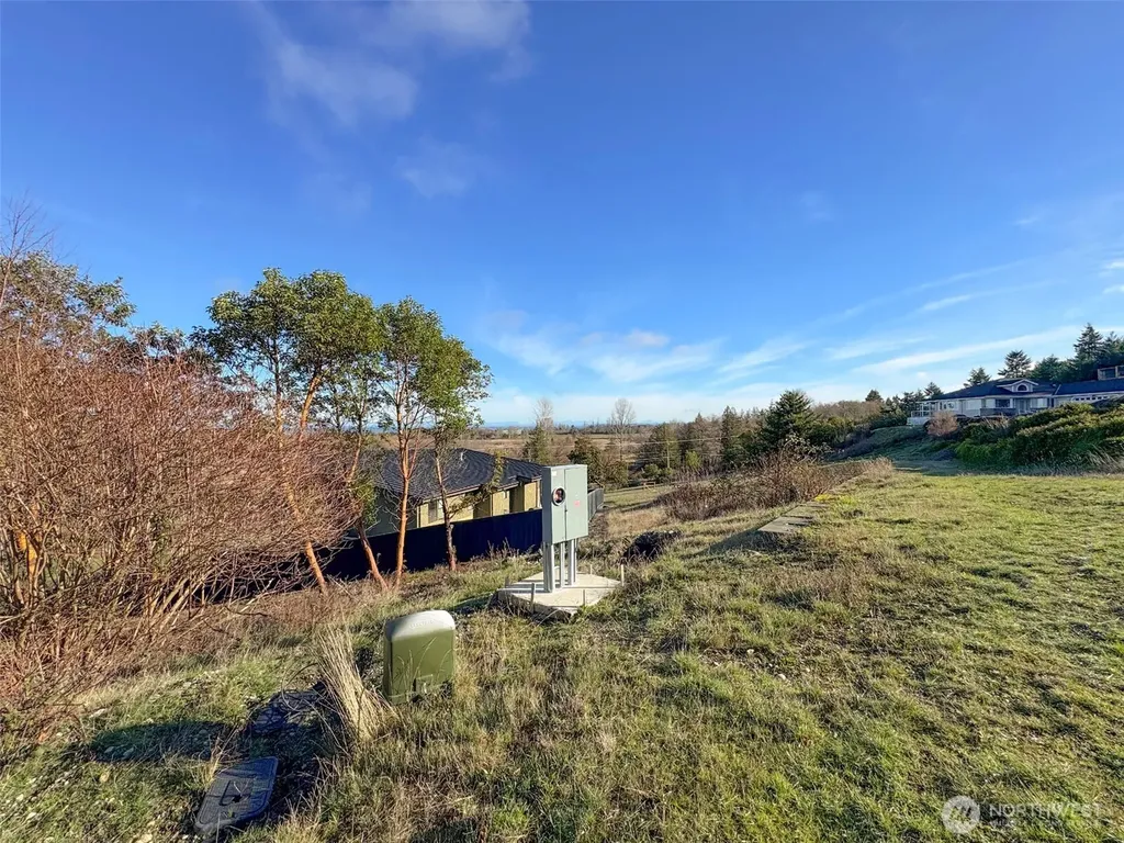 293 Moonlight Drive Sequim WA 98382