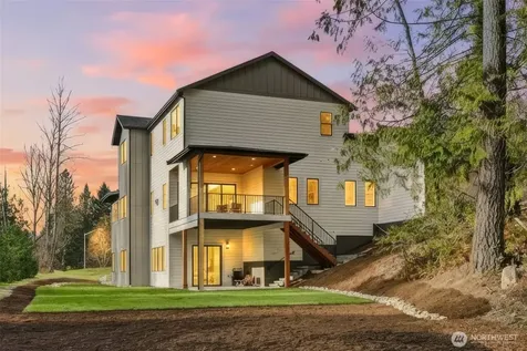 26030 NE 29th Place Redmond WA 98053