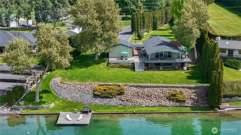 2102 Elgin Road NE Moses Lake WA 98837