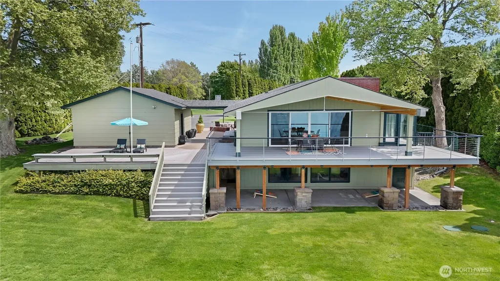 2102 Elgin Road NE Moses Lake WA 98837