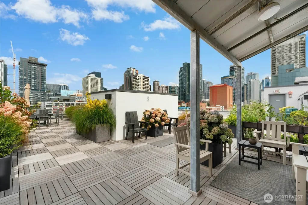 2319 1st Avenue Seattle WA 98121