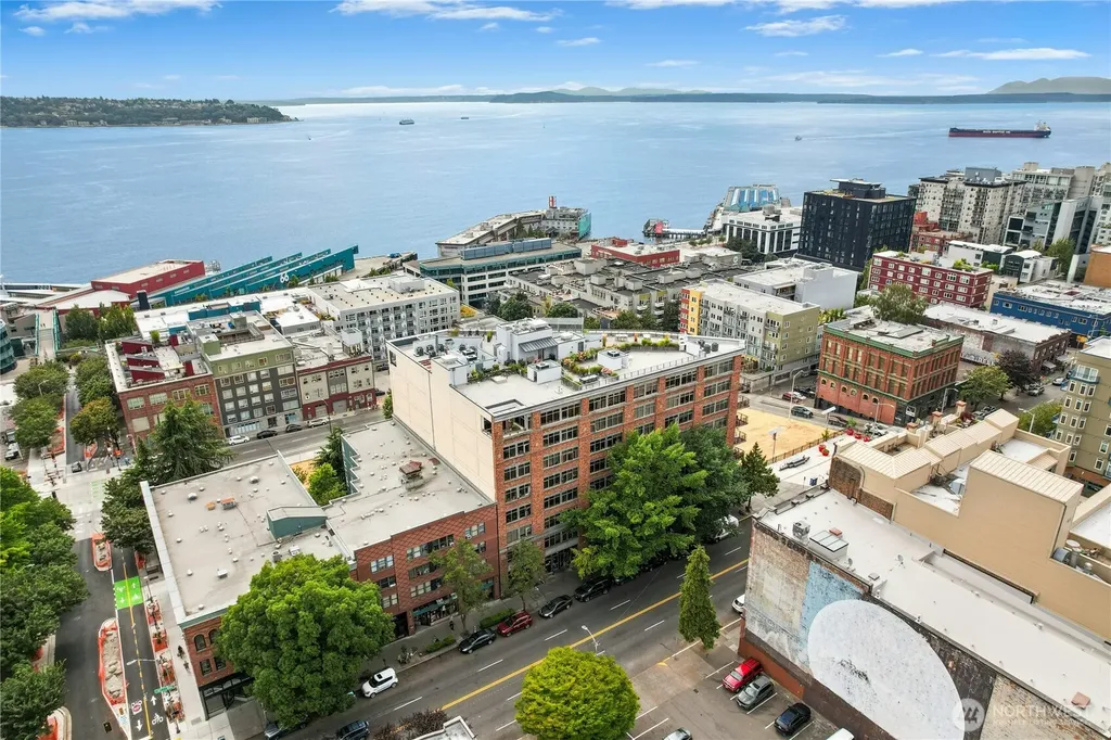 2319 1st Avenue Seattle WA 98121