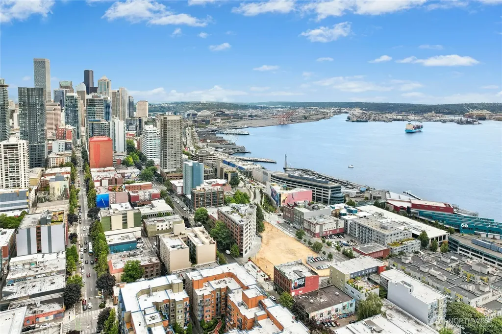 2319 1st Avenue Seattle WA 98121