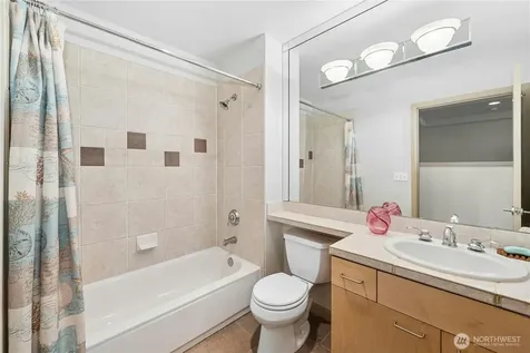 2319 1st Avenue Seattle WA 98121