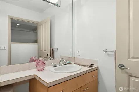 2319 1st Avenue Seattle WA 98121