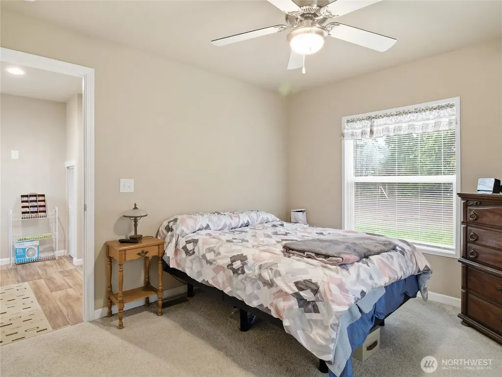 50 SE Foxglove Court Shelton WA 98584