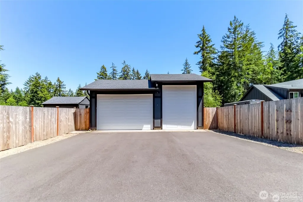 7218 35th Street NW Gig Harbor WA 98335