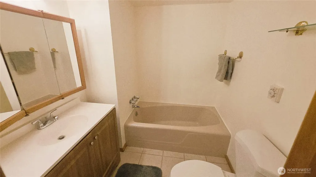 30708 N Place Ocean Park WA 98640
