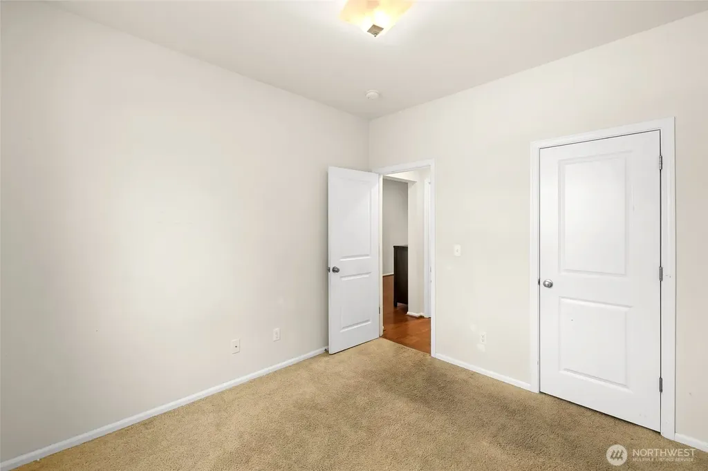 32214 50th Court S Auburn WA 98001