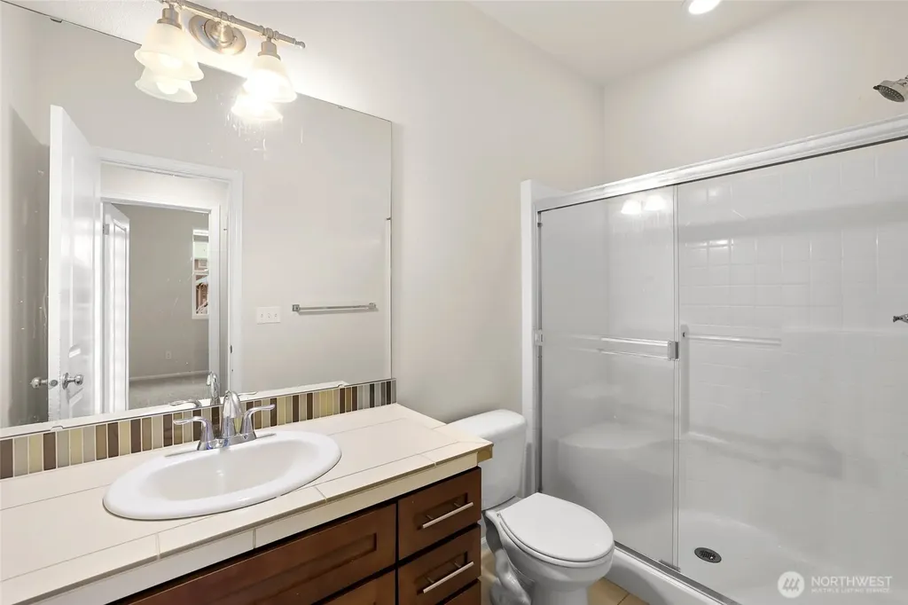 32214 50th Court S Auburn WA 98001