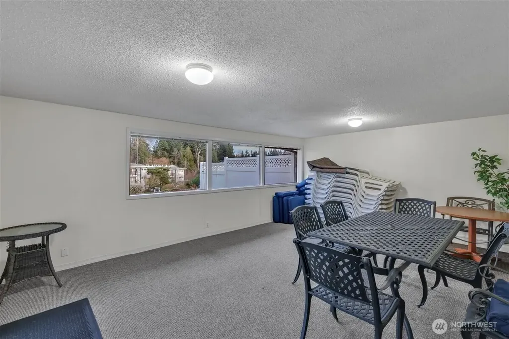 12631 NE 9th Place Bellevue WA 98005