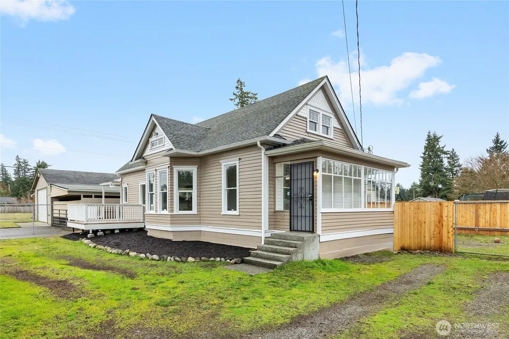 102 180th Street S Spanaway WA 98387