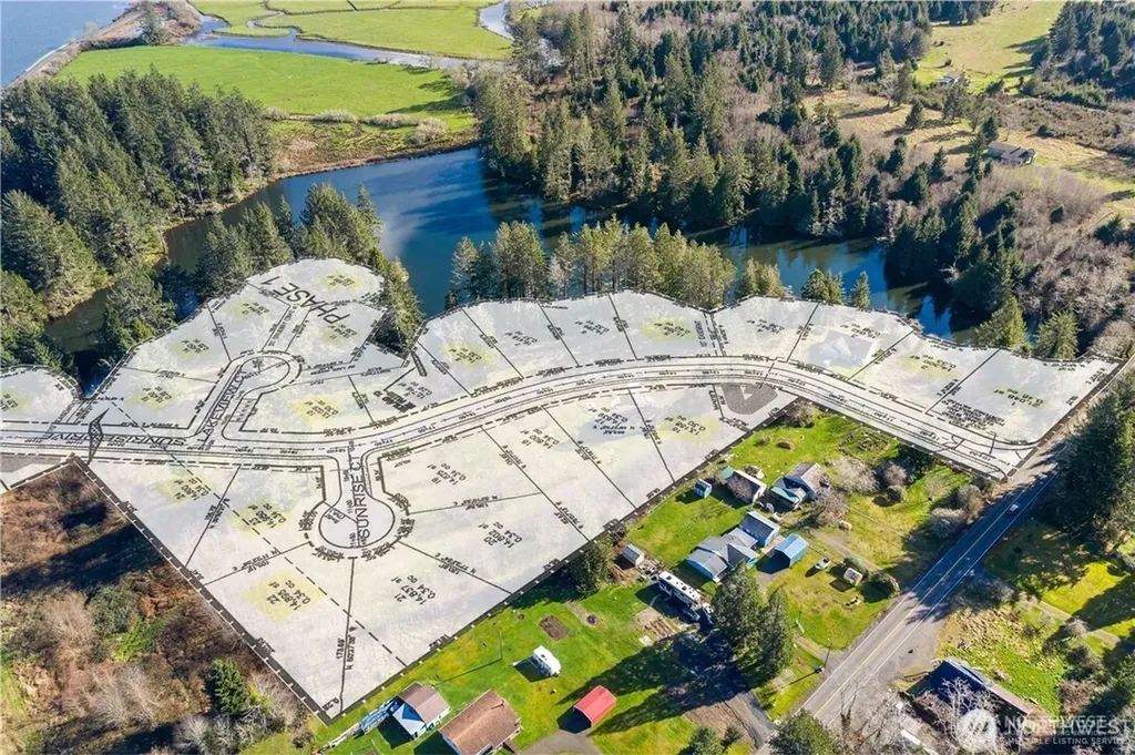 4 Sunrise Lane South Bend WA 98586