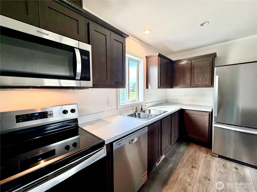 299 Octopus Avenue NE Ocean Shores WA 98569