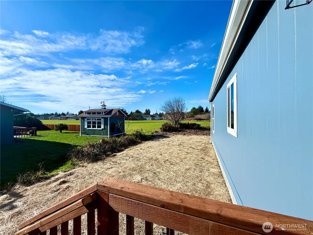 299 Octopus Avenue NE Ocean Shores WA 98569