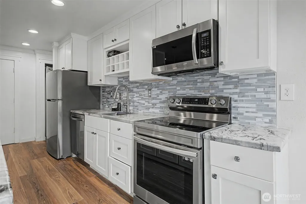 15142 65th Avenue S Tukwila WA 98188