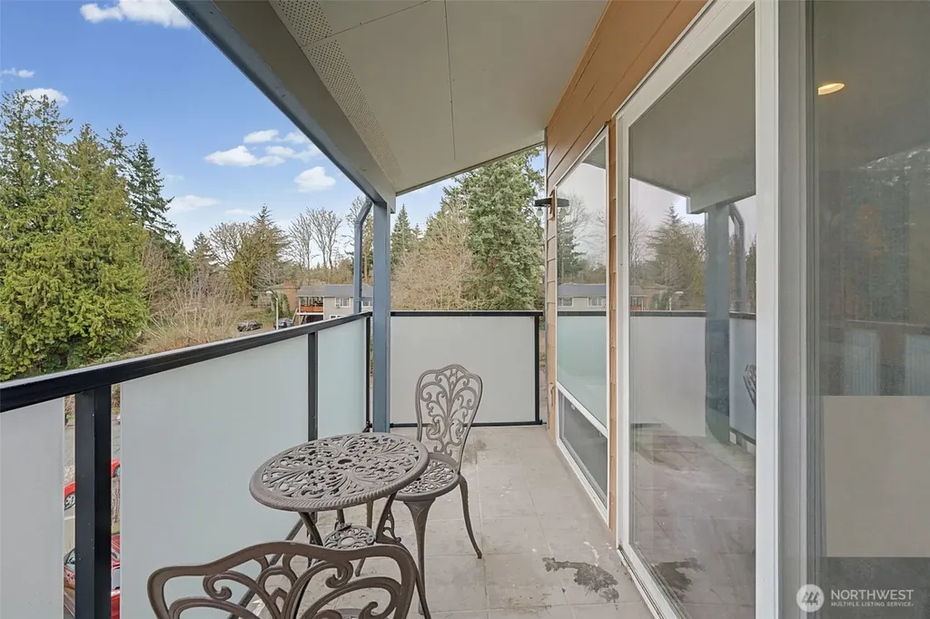 15142 65th Avenue S Tukwila WA 98188