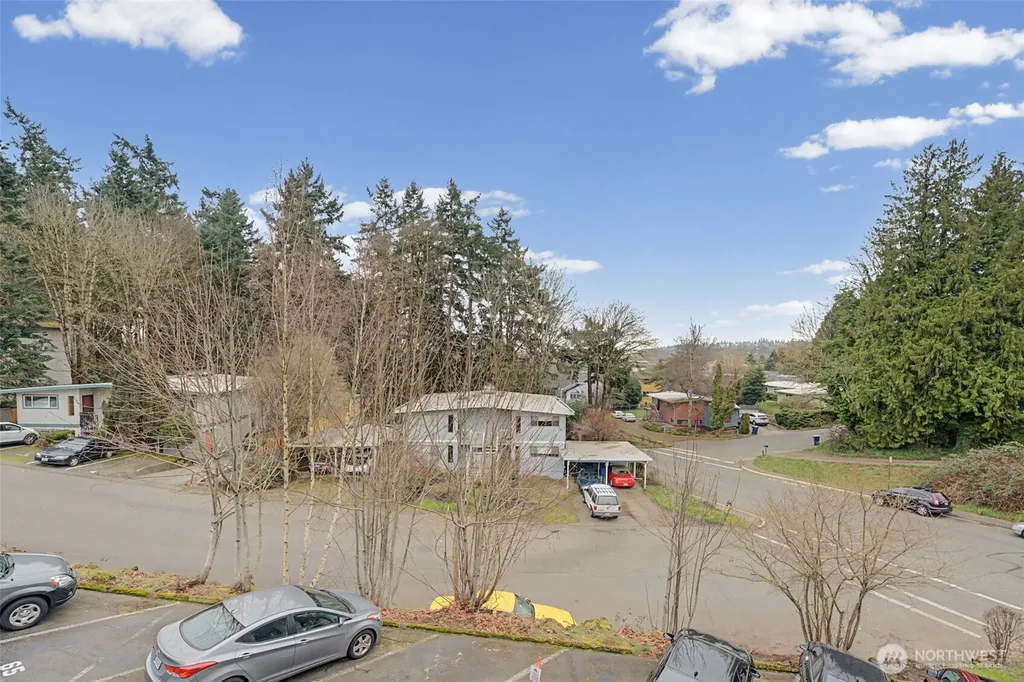 15142 65th Avenue S Tukwila WA 98188