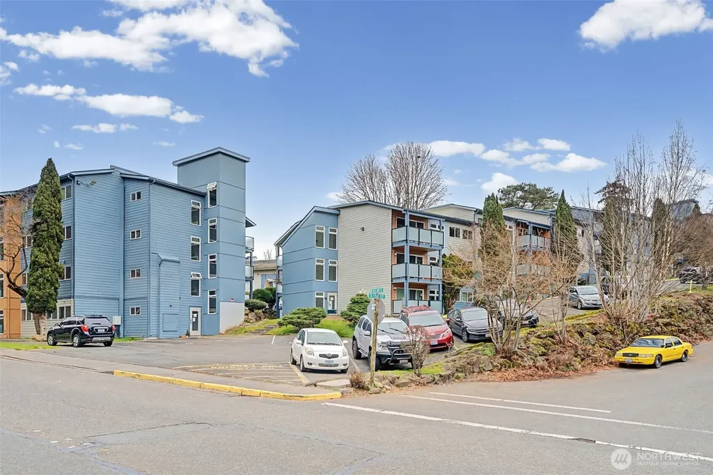 15142 65th Avenue S Tukwila WA 98188