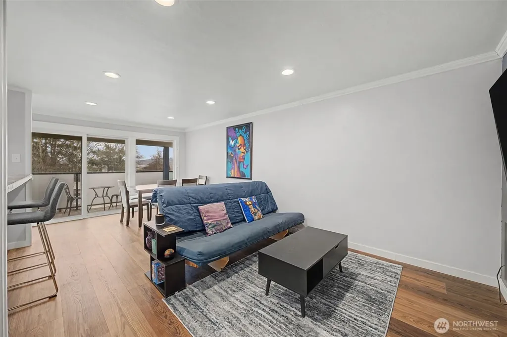 15142 65th Avenue S Tukwila WA 98188