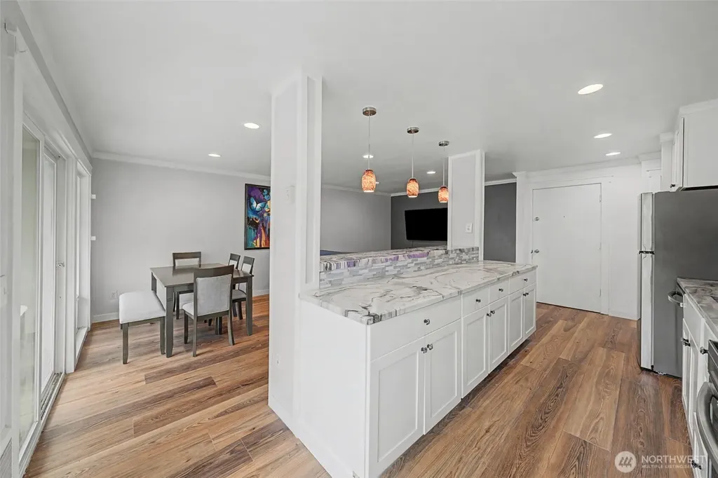 15142 65th Avenue S Tukwila WA 98188