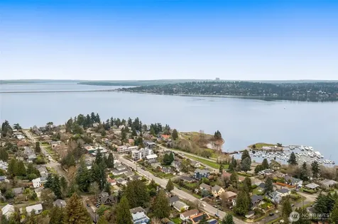 4406 50th Avenue S Seattle WA 98118